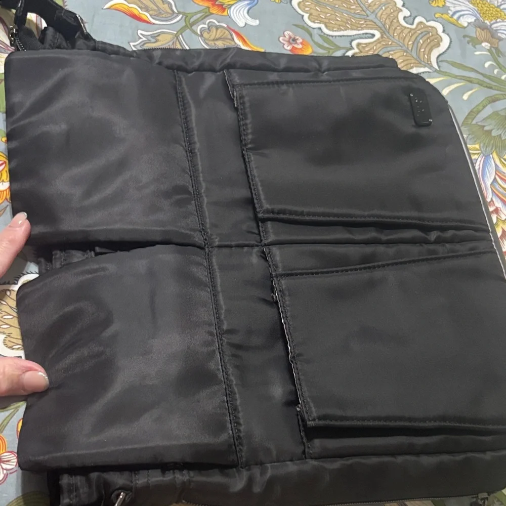 Lug Happy Camper Black Crossbody Bag - Picture 5 of 10